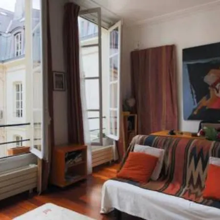 Duplex St-michel - Quartier Latin * Paříž