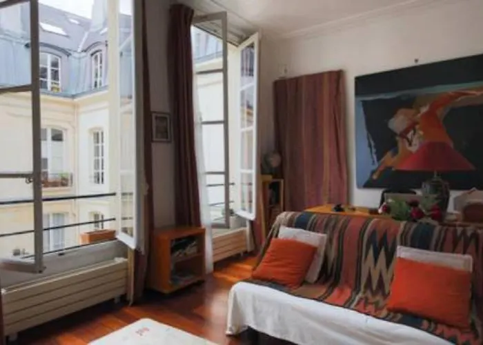 Duplex St-michel - Quartier Latin * Paříž