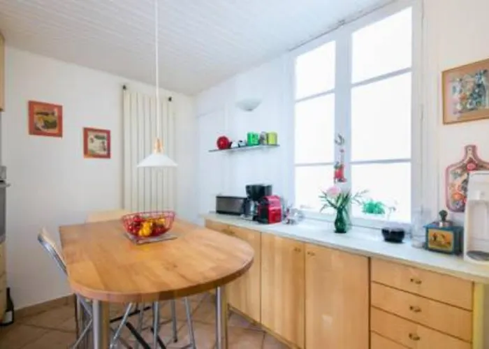 Duplex St-michel - Quartier Latin * Paříž